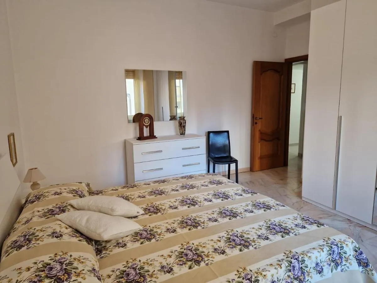 La Casa Di Angelica Daire Cagliari İtalya